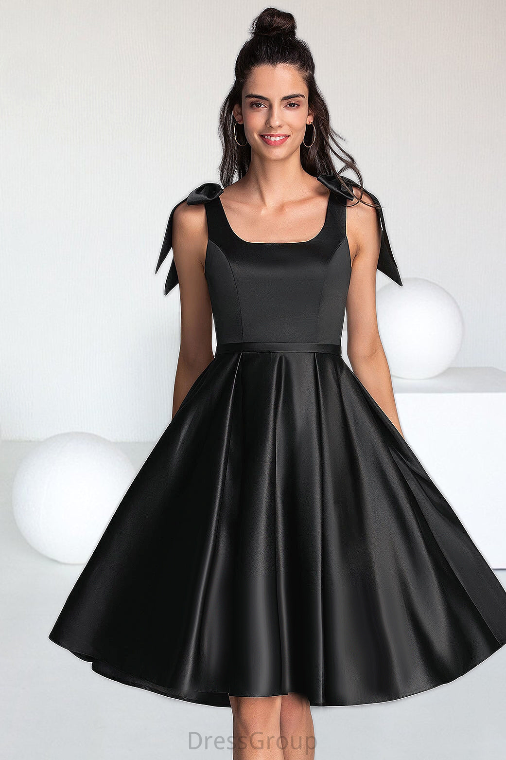 Sofia A-line Square Knee-Length Satin Homecoming Dress With Bow HAP0020556