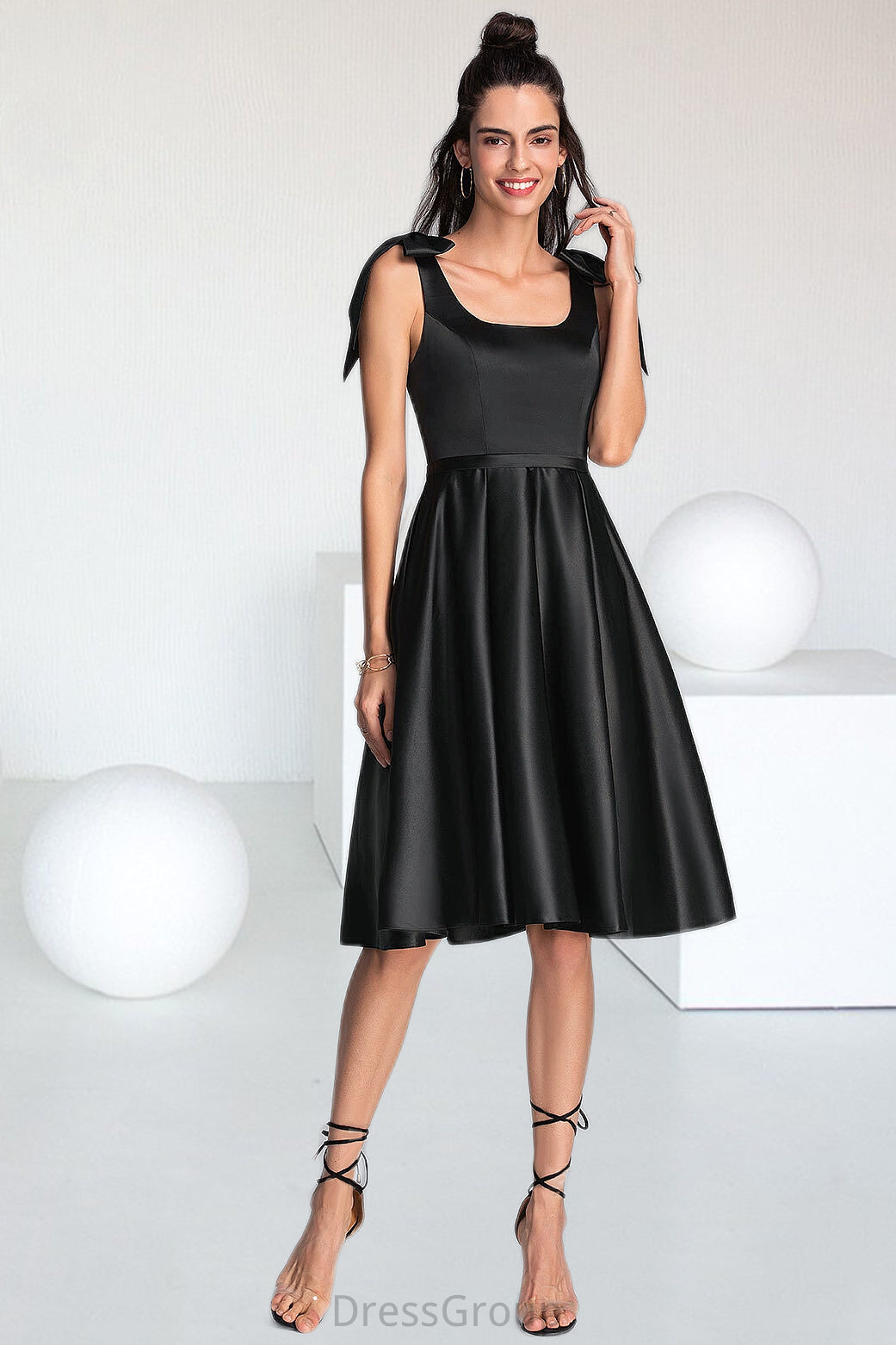 Sofia A-line Square Knee-Length Satin Homecoming Dress With Bow HAP0020556