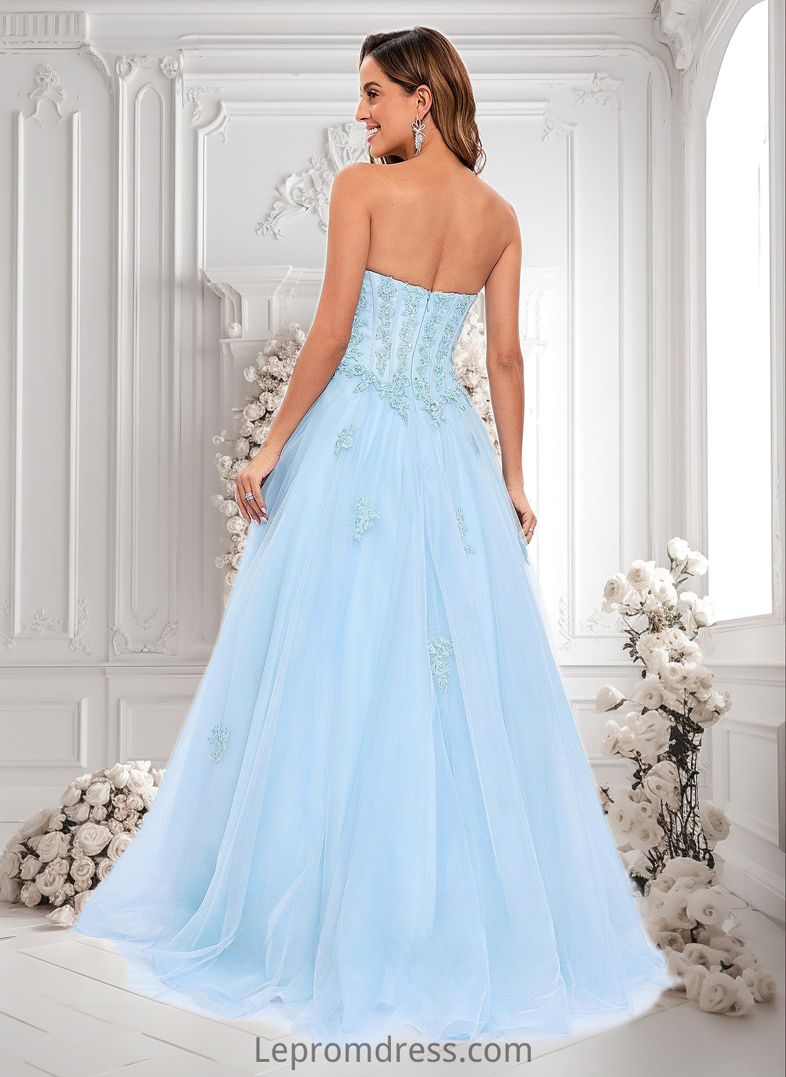 Destiney Ball-Gown/Princess Straight Sweep Train Tulle Prom Dresses With Sequins Appliques Lace HAP0025864