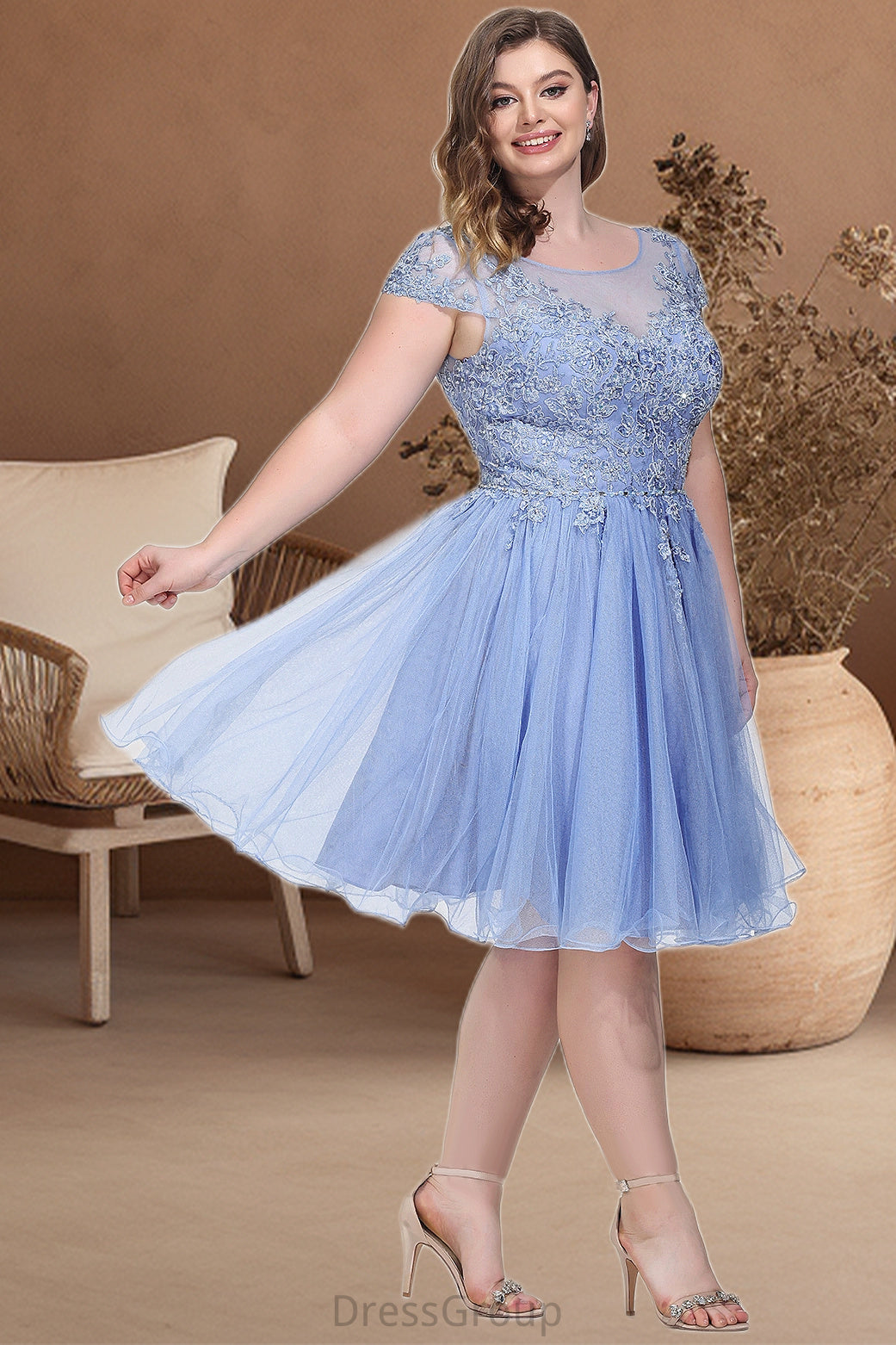 Adalynn A-line Scoop Short/Mini Tulle Homecoming Dress With Beading Appliques Lace HAP0020547