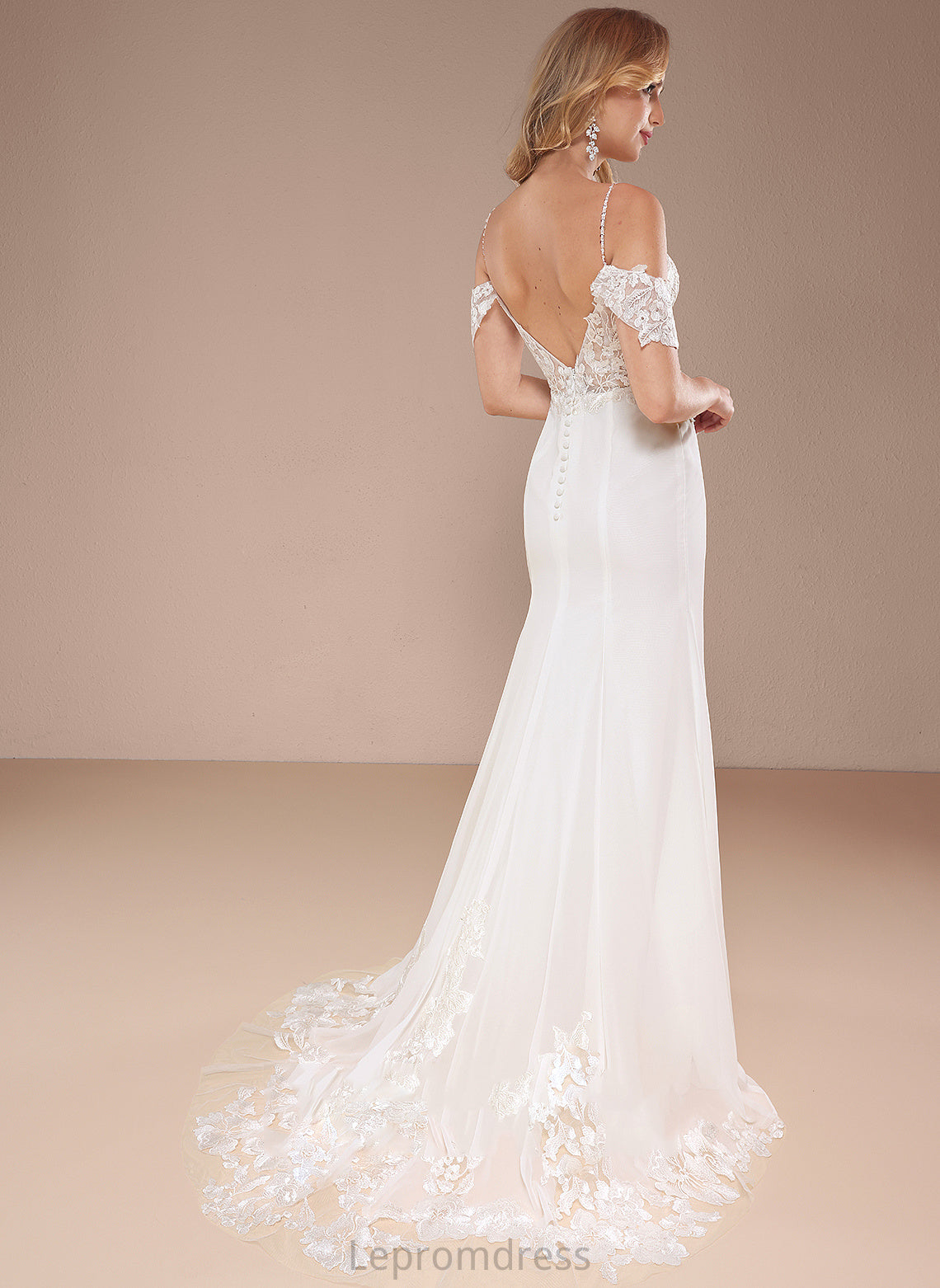 Train Wedding Dresses Court Dress Cold Jacqueline Sequins Lace Shoulder Wedding Trumpet/Mermaid With Chiffon