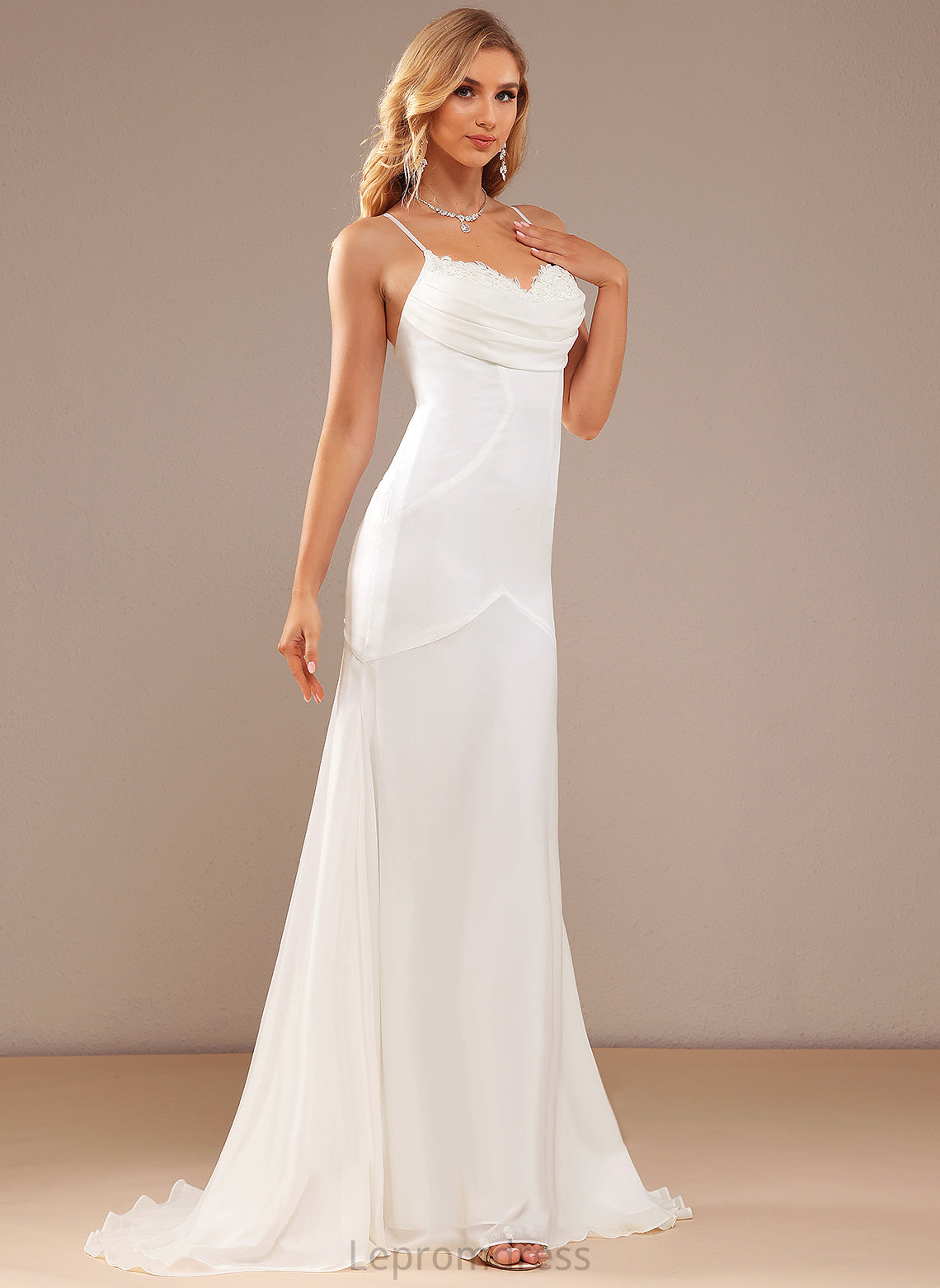 Dress Chiffon Wedding Dresses Sweep Kiersten Train With Trumpet/Mermaid Lace V-neck Wedding