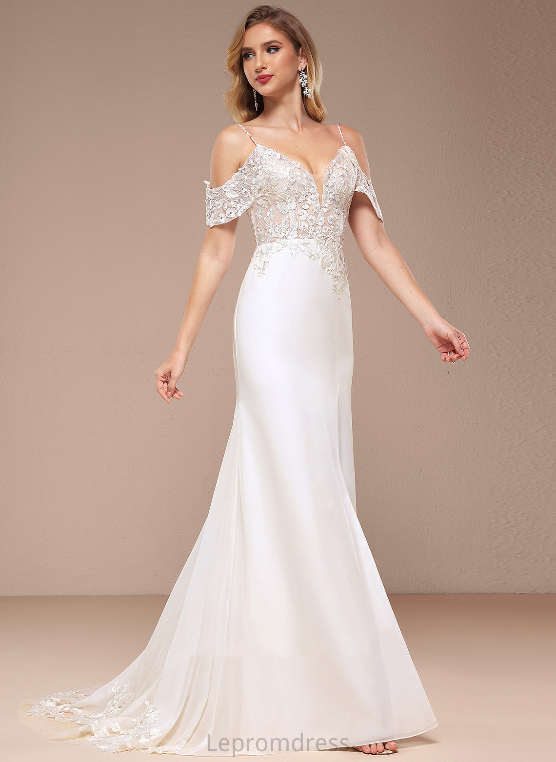 Train Wedding Dresses Court Dress Cold Jacqueline Sequins Lace Shoulder Wedding Trumpet/Mermaid With Chiffon